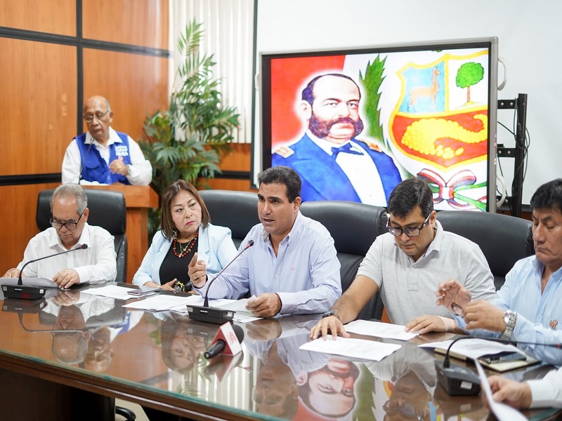 ALCALDE LOGRA COMPROMISO DE PRESIDENTA BOLUARTE DE VISITAR SULLANA