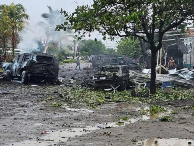 ATAQUE CON COCHE BOMBA deja cuatro muertos y siete heridos en México