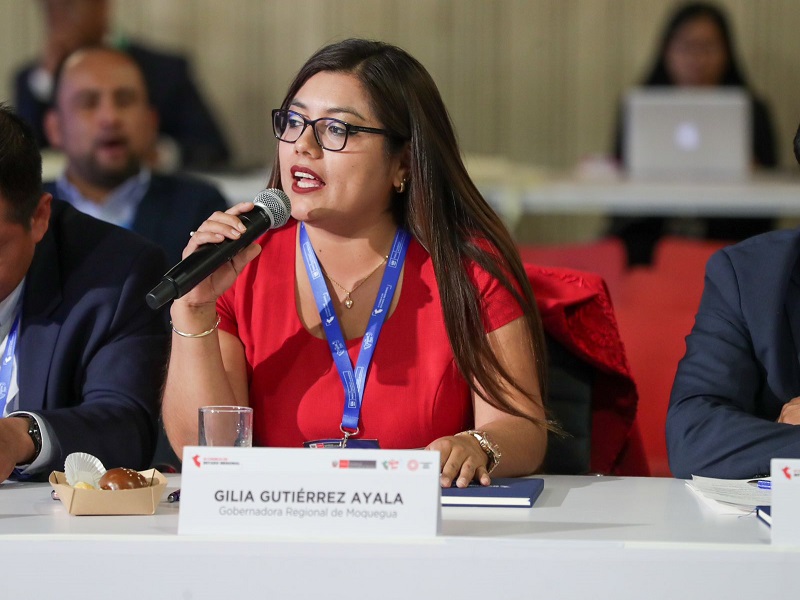 Gobernadora de Moquegua rompe en llanto y pide renuncia del ministro de Agricultura: “Voy a Lima y me encadeno”