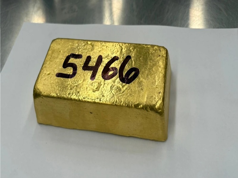 Fiscalía inmoviliza barra de oro proveniente de la minería ilegal valorizada en más de medio millón de dólares