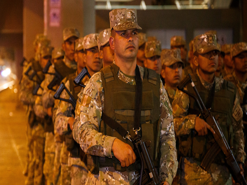 Estado de emergencia en Lima: sin toque de queda y con apoyo de las FF.AA.