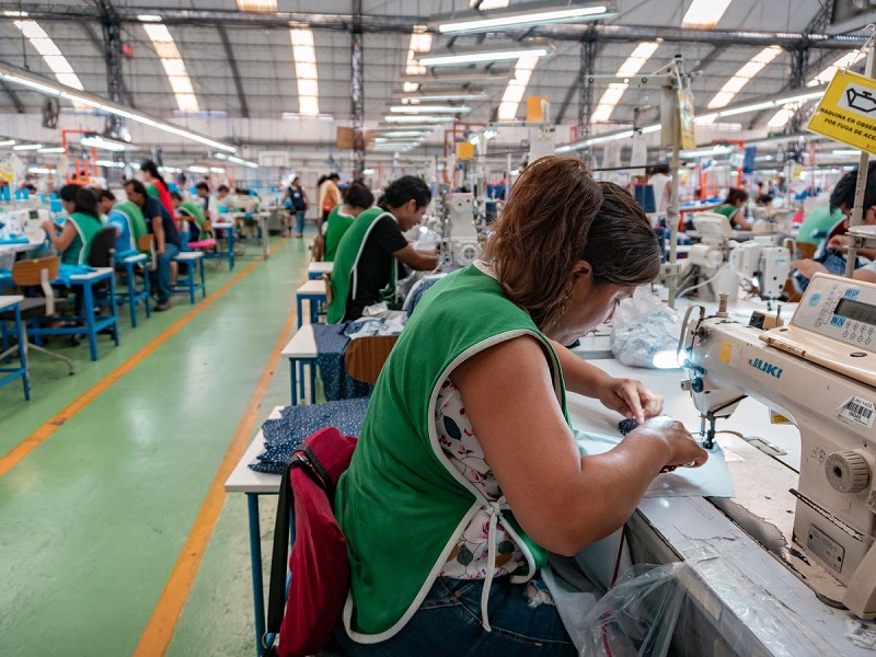 Industria textil peruana en alerta por nueva ola de importaciones tras aranceles de EE.UU.