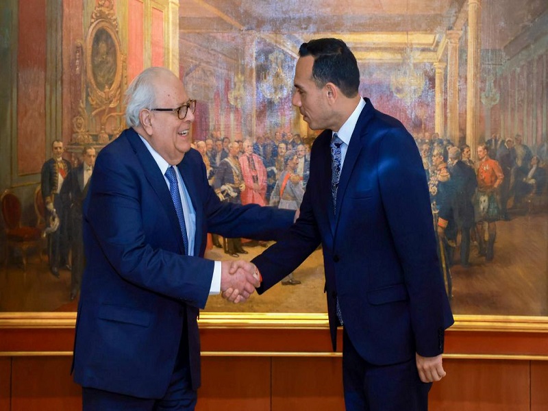 Presidente José Jerí se reunió con Julio Velarde, titular del Banco Central