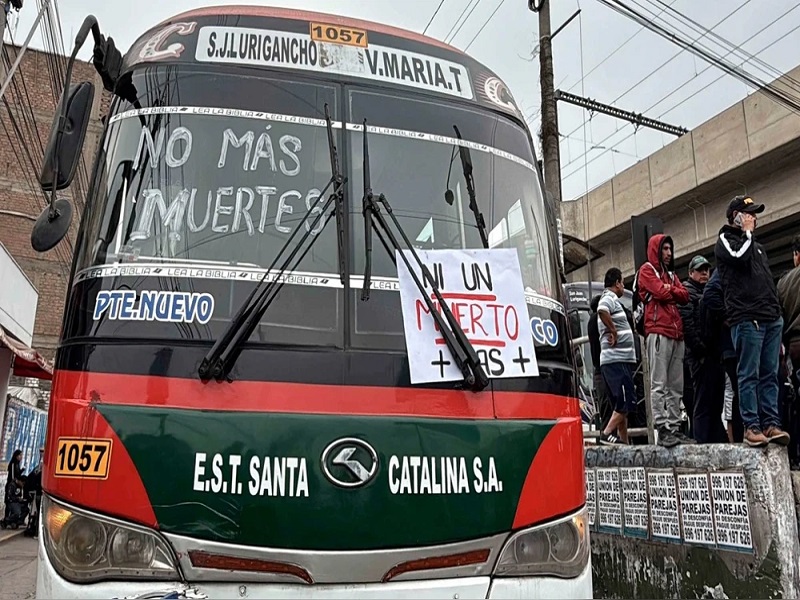 Transportistas realizarán este viernes un apagado de motores simbólico tras nuevo atentado contra el gremio