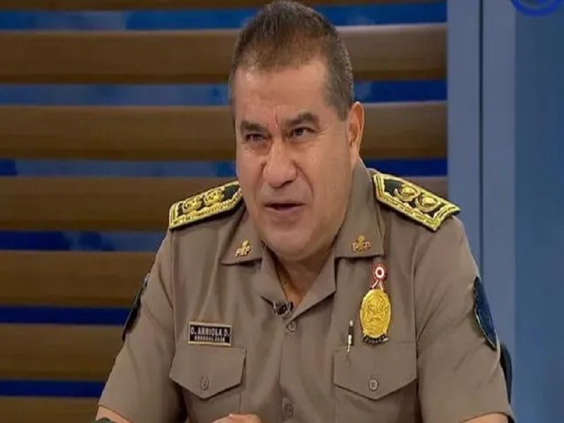 Jefe del Estado Mayor de la PNP dice estar a favor de la pena de muerte a delincuentes: "Por supuesto que la merecen"