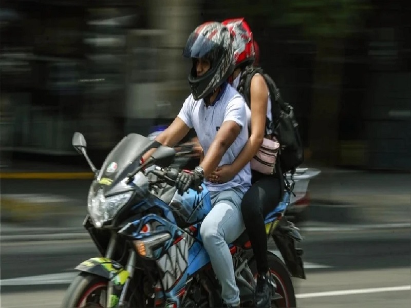 Estado de emergencia: se prohíbe el tránsito de dos personas adultas en motos lineales en Lima y Callao