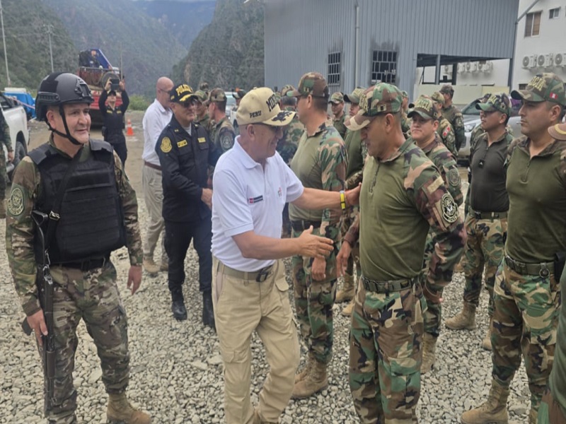 Pataz: Ministro del Interior llega a mina Poderosa tras ataques de la semana pasada