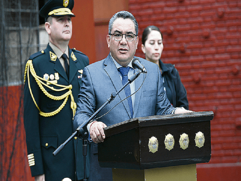 Comisión de Fiscalización cita a ministro del Interior para responder por presupuesto de la Diviac