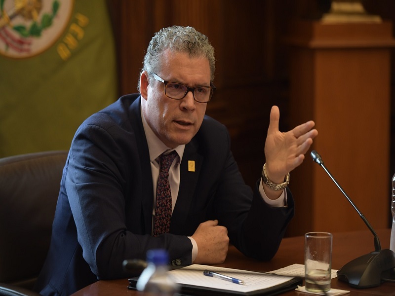 Minedu presenta ante el Congreso el Proyecto de Ley para otorgar bonificación de 380 soles a maestros