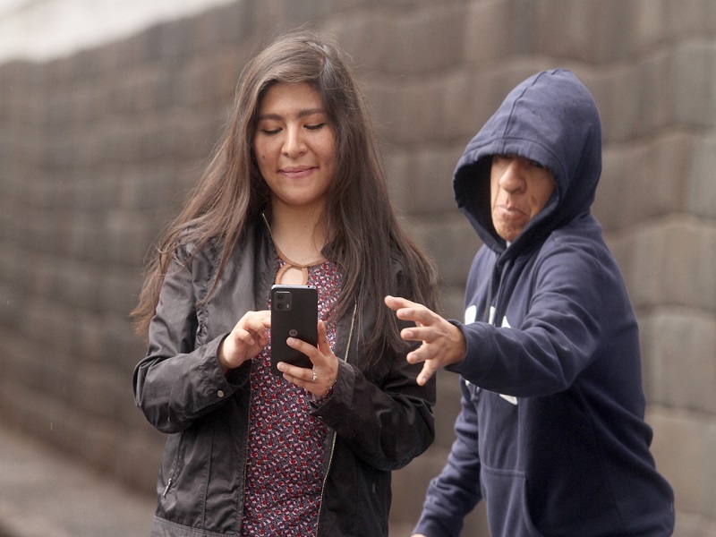Es positivo el bloqueo de celulares