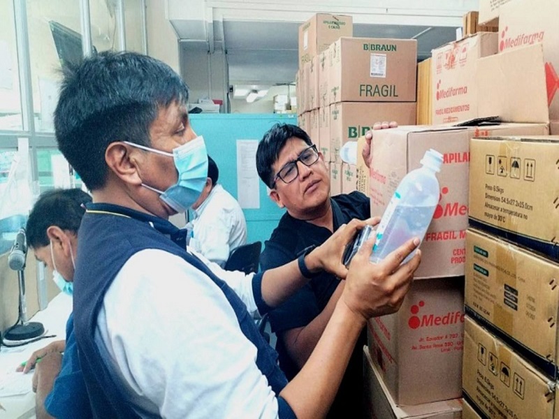Inmovilizan más de 70 mil frascos de suero fisiológico de Medifarma en Chiclayo
